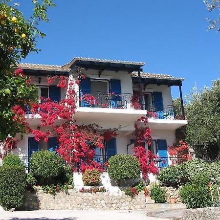 פאלאוקסטריצה Villa Fiorita מראה חיצוני תמונה